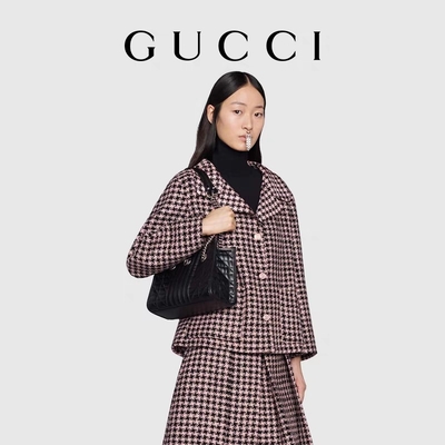 Da đen GG Marmont Medium Matelassé Tote có thương hiệu tùy chỉnh