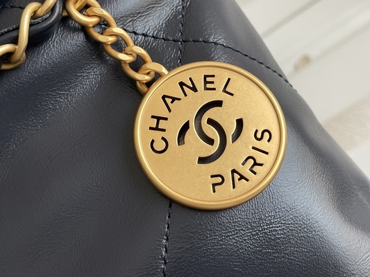 22S Calfskin Navy Túi xách nhỏ Chanel 22 &quot;Trash Bag&quot; ODM