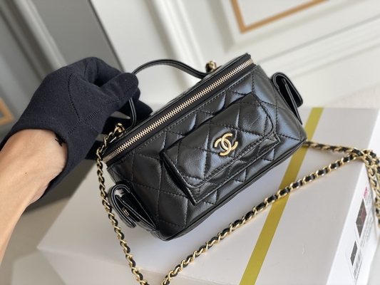 Túi da cừu tùy chỉnh hàng hiệu Chanel 22K Vanity Case Multi Pocket