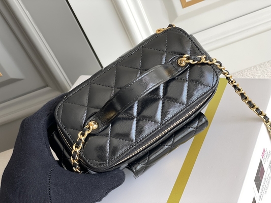 Túi da cừu tùy chỉnh hàng hiệu Chanel 22K Vanity Case Multi Pocket