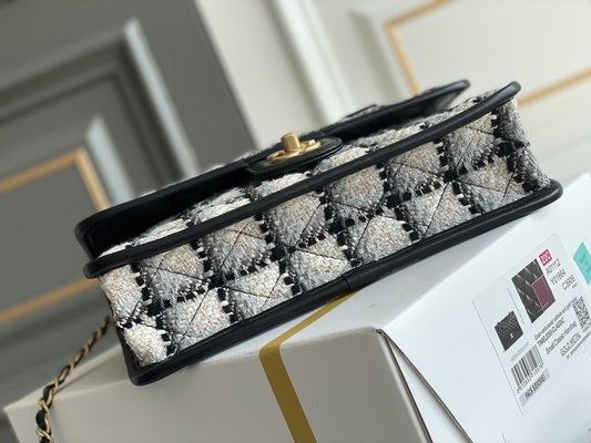 Trung bình 2WAY Túi hàng hiệu tùy chỉnh Túi da bê nữ Túi nắp Chanel