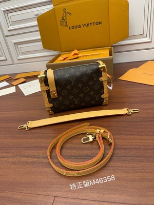 Brown Presbyopic Canvas Louis Vuitton LV Side Trunk Monogram PM Bag Vali