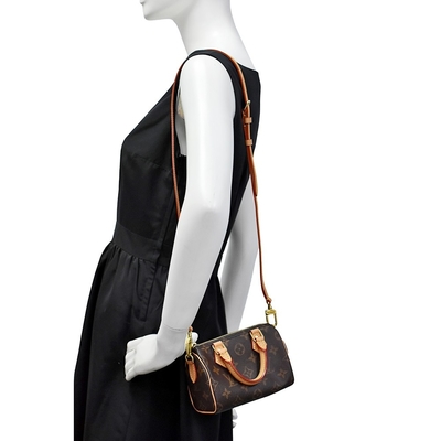 Túi Monogram thiết kế cổ điển cỡ nhỏ NANO SPEEDY Louis Vuitton M81085