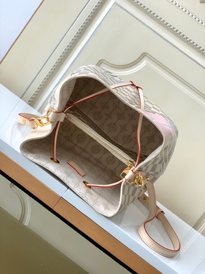 Túi vải bố thương hiệu LV Damier Azur màu trắng hồng NéONoé MM Bucket Bag