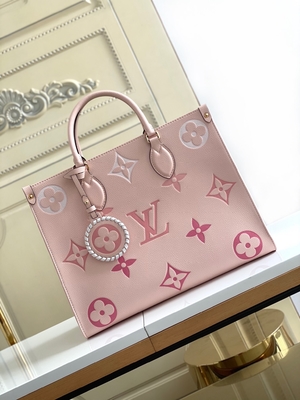 Túi đeo vai 2WAY LV hiệu Monogram OnTheGo MM Louis Vuitton