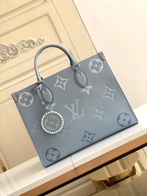 Túi đeo vai 2WAY LV hiệu Monogram OnTheGo MM Louis Vuitton