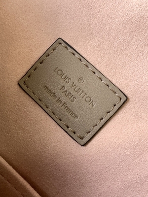 Balo Thương Hiệu LV Designer Balo Louis Vuitton Monogram Montsouris Hồng Đen