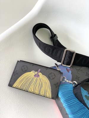 Ví LV X YK Mini Designer Ví Louis Vuitton Pochette Voyage In hình bí ngô Gaston Ví đeo được