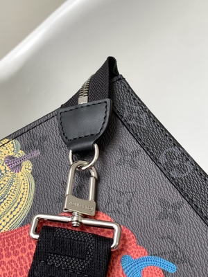 Ví LV X YK Mini Designer Ví Louis Vuitton Pochette Voyage In hình bí ngô Gaston Ví đeo được