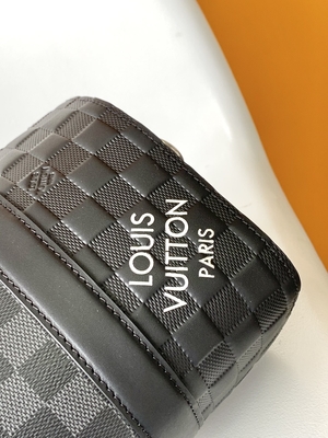 Túi đeo chéo LV Keepall BandoulièRe 25 dành cho nam hàng hiệu