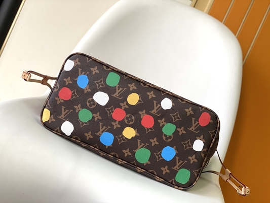 đen Túi LV X Yayoi Kusama Louis Vuitton Neverfull MM Monogram Nhiều màu