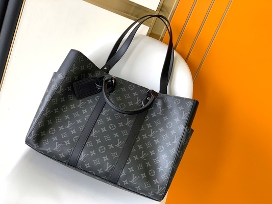 Túi Louis Vuitton Nam Sắc Plat Ngang Ngang 24H M45571