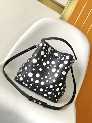 Túi xách Nữ Trắng Đen NéOnoé MM Túi xách Louis Vuitton Yayoi Kusama