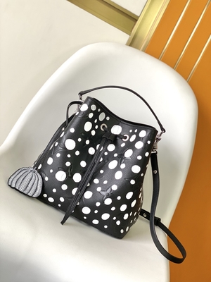 Túi xách Nữ Trắng Đen NéOnoé MM Túi xách Louis Vuitton Yayoi Kusama