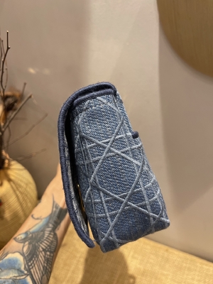 Túi thêu mini thiết kế Dior Caro denim nhỏ