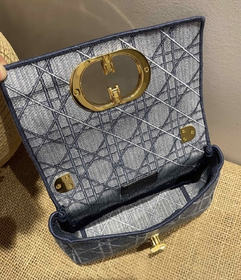 Túi thêu mini thiết kế Dior Caro denim nhỏ