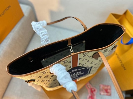 Túi xách hàng hiệu Louis Vuitton Preloved dành cho nữ Túi xách Neverfull Monogram Beige