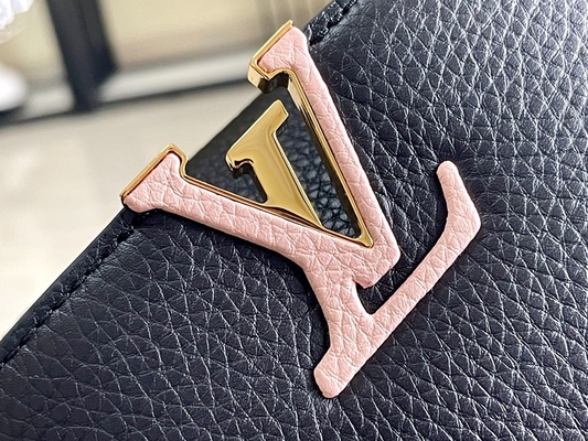 Túi hàng hiệu Preloved lót da dê Louis Vuitton Capucines Mini