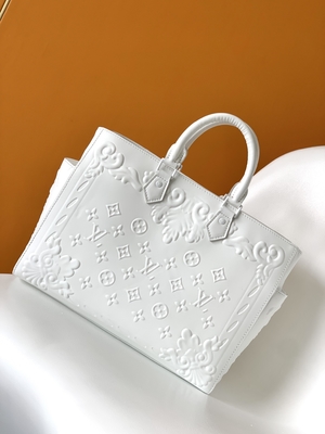 Túi hàng hiệu Monogram Preloved màu trắng Louis Vuitton Sac Plat Tote