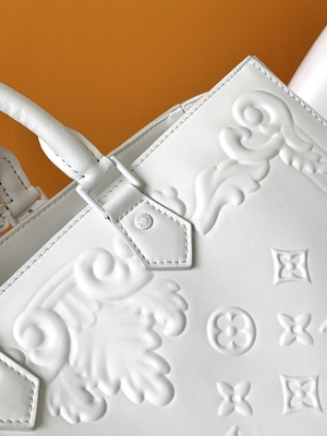 Túi hàng hiệu Monogram Preloved màu trắng Louis Vuitton Sac Plat Tote