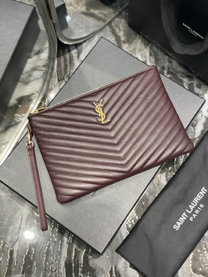 Monogram Da Quilted Túi YSL Quilted Leather Pouch Ví Cầm Tay Phong Bì