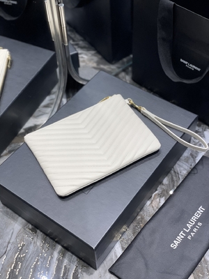 Monogram Da Quilted Túi YSL Quilted Leather Pouch Ví Cầm Tay Phong Bì