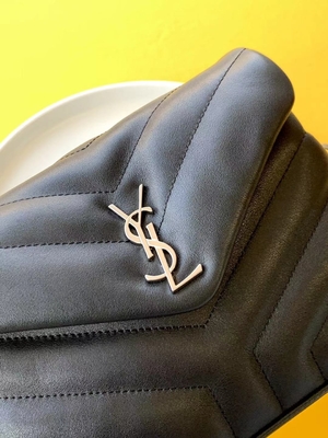 YSL Saint Laurent Ladies Cassandra Chain Shoulder Bag Vải cotton và da bê màu nâu caramel