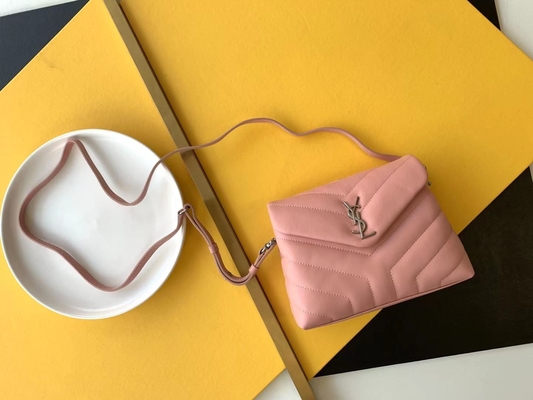 YSL Saint Laurent Ladies Cassandra Chain Shoulder Bag Vải cotton và da bê màu nâu caramel