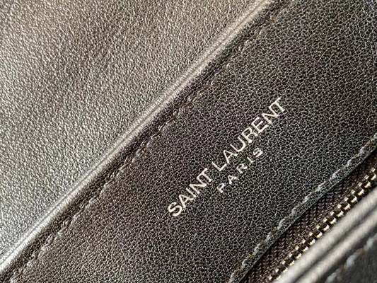 YSL Saint Laurent Ladies Cassandra Chain Shoulder Bag Vải cotton và da bê màu nâu caramel