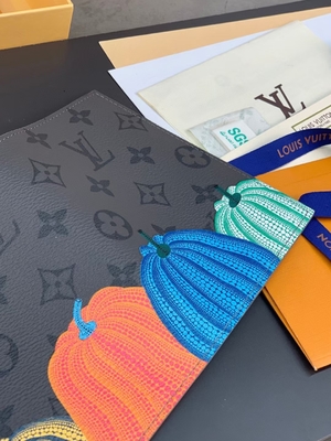 Louis Vuitton LV X YK Mini Designer Ví Tổ chức bỏ túi In hình bí ngô đen