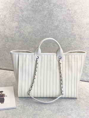 Túi Tote Chanel Deauville 30cm 23P Trắng Sọc Đen Ecru