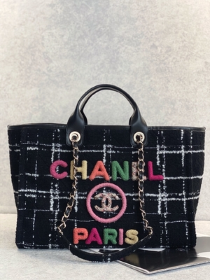 Chanel 2022 Túi hàng hiệu tùy chỉnh của Sotheby Túi đi biển Tweed FW Rainbow Tote