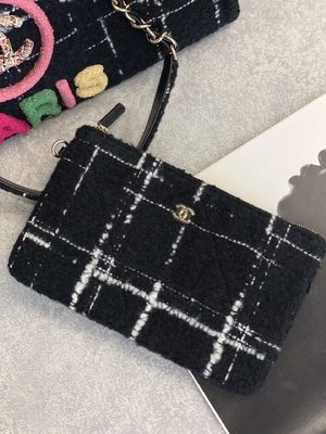 Chanel 2022 Túi hàng hiệu tùy chỉnh của Sotheby Túi đi biển Tweed FW Rainbow Tote