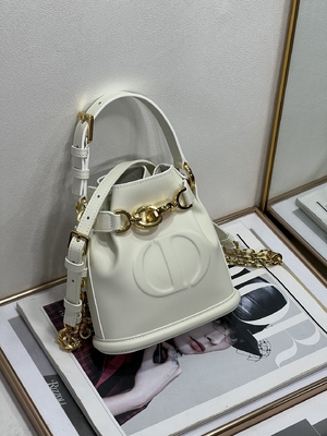 Túi C'est Dior dập nổi CD Saddle vàng Túi thể thao Christian Dior Da bê